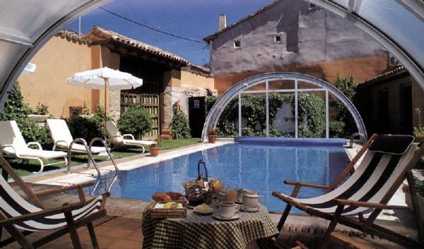 Posada Real De La Casa Del Abad De Ampudia