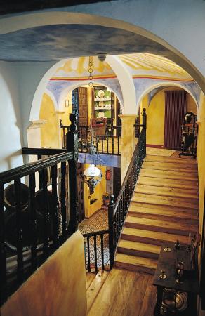Posada Real De La Casa Del Abad De Ampudia