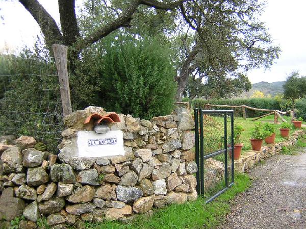 Alojamientos Rusticos La Encina