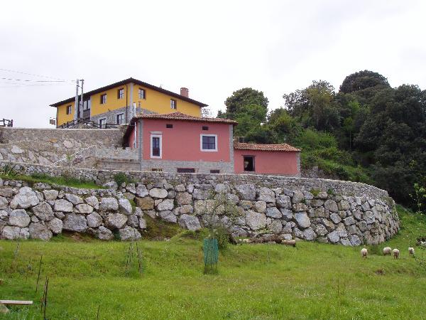 La peña de arriba