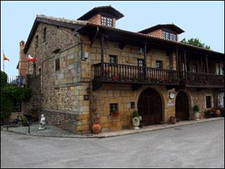 Posada Real La Montañesa