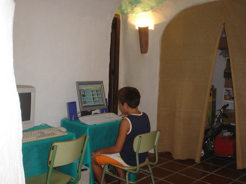 Cuevas De Orce