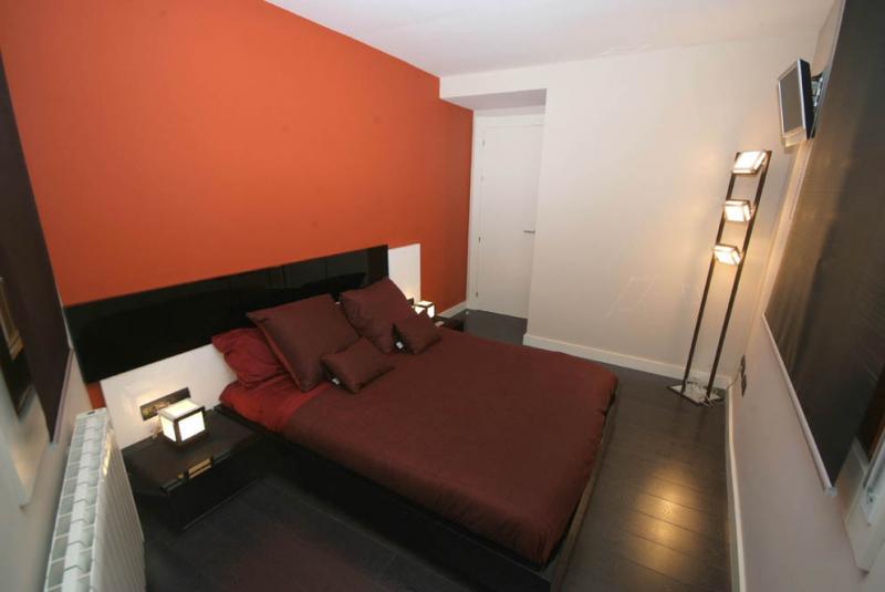 Apartamentos Rojo Y Naranja