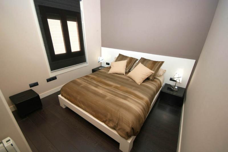 Apartamentos Rojo Y Naranja