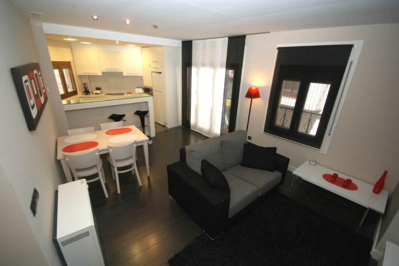 Apartamentos Rojo Y Naranja