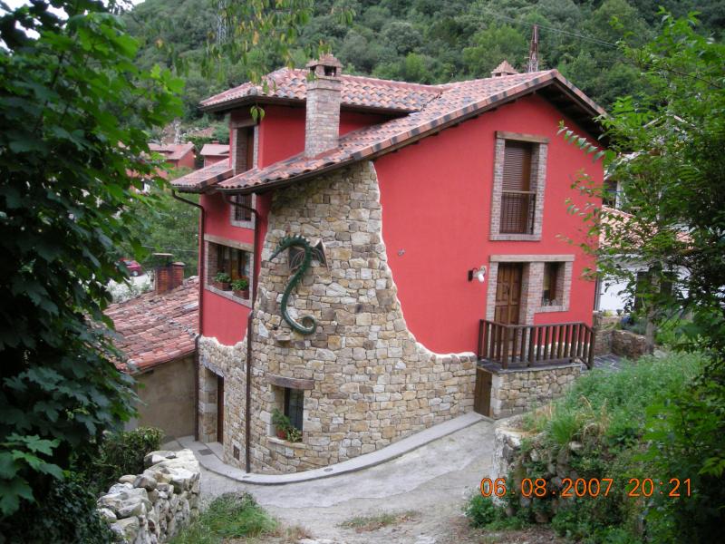 El Cuelebre Del Bau