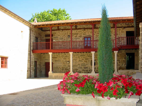 Rectoral De Castillon