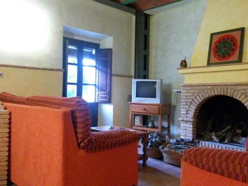 Casa De La Jara