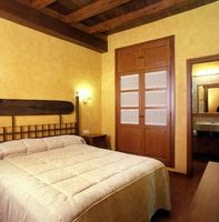Apartamentos Rurales La Almenara