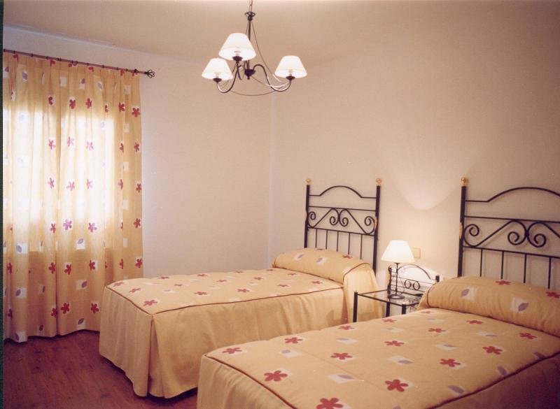 Casa Los Guijos I Y Ii