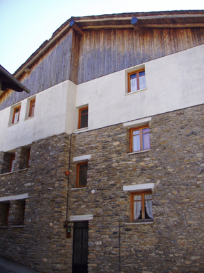 Casa Raons
