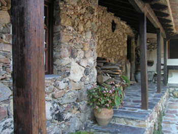 Casa do Vale do Linteiro - Serpins