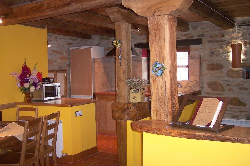 LA TI ISABEL