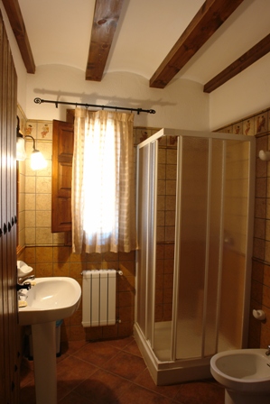 Casas Rurales Batan Rio Tus