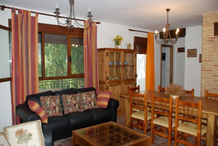 Casas Rurales Batan Rio Tus