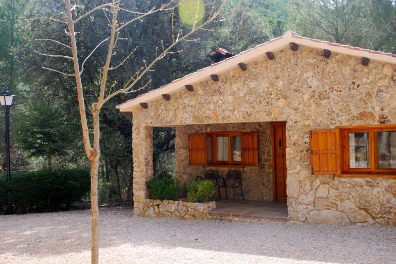 Casas Rurales Batan Rio Tus