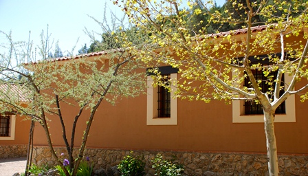 Casas Rurales Batan Rio Tus