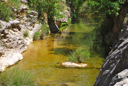 Casas Rurales Batan Rio Tus