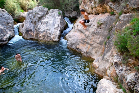 Casas Rurales Batan Rio Tus