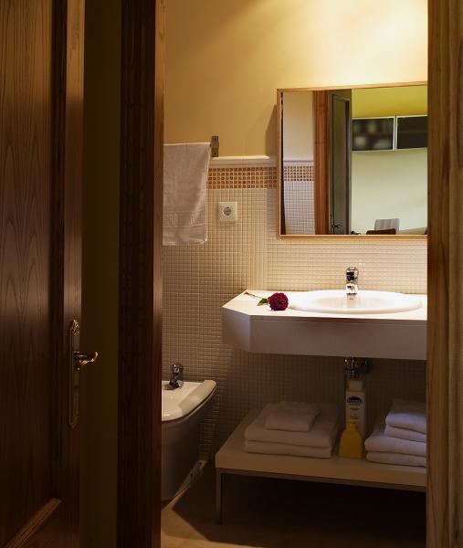 Apartamentos Rurales El Guindal