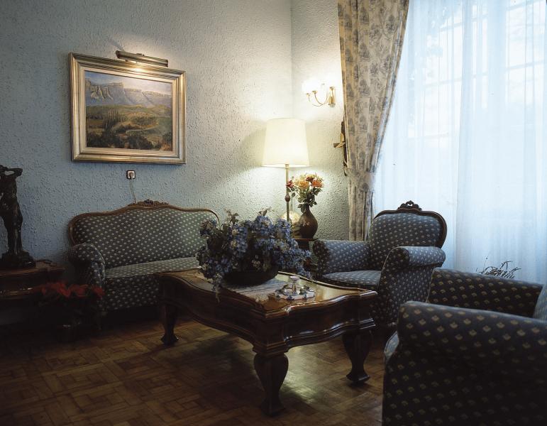 HOTEL XABIER