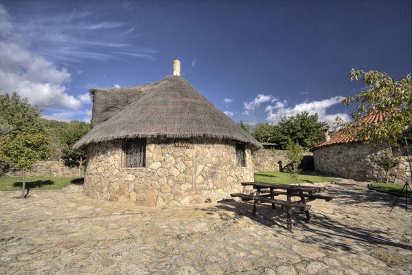 Apartamentos Rurales Los Chozos