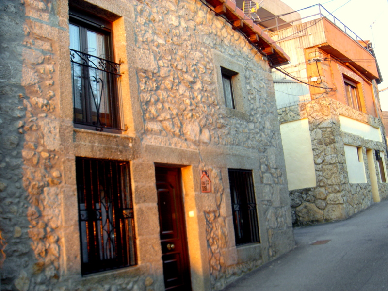 Casas Rurales La Covatilla II y III