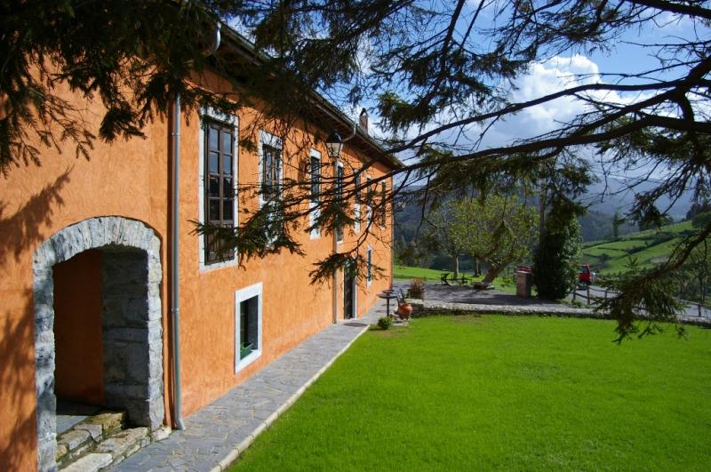Hotel Quintana Del Caleyo
