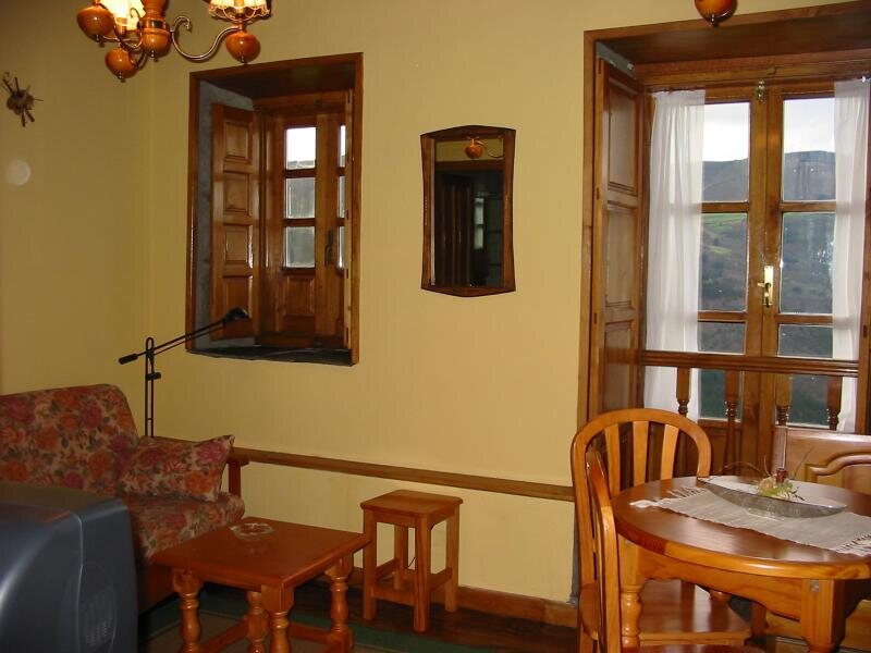 Apartamentos San Esteban de los Buitres
