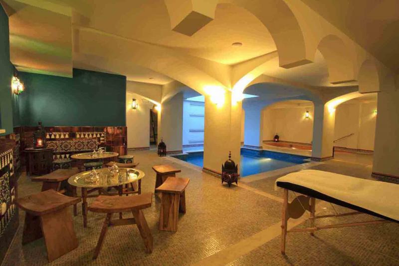 Casa Baños De La Villa