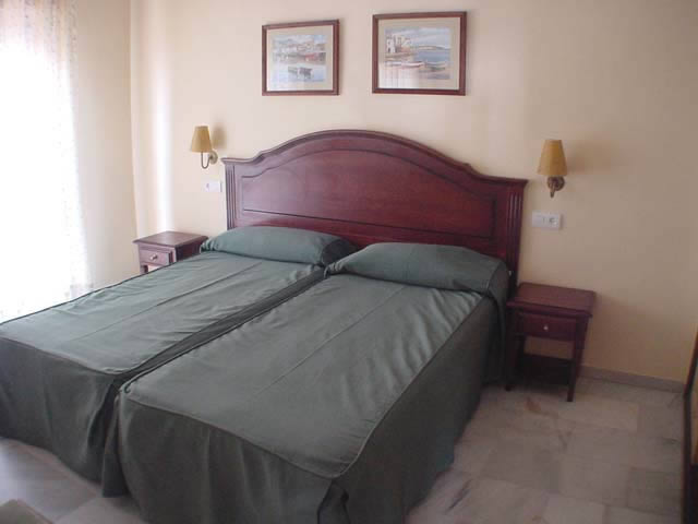 Hotel Playamaro