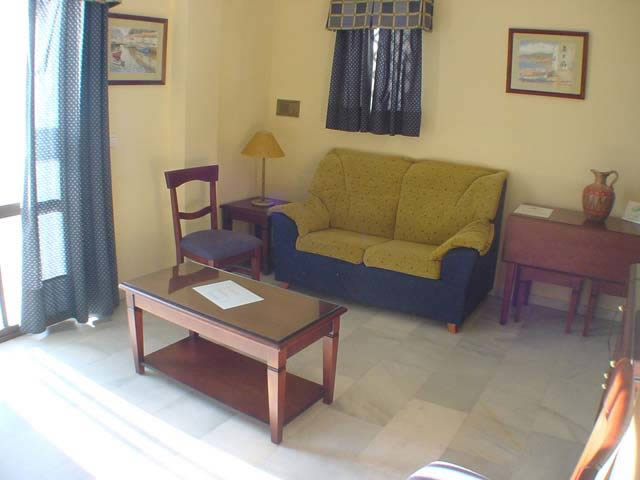 Hotel Playamaro