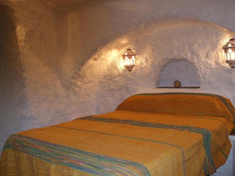 Cueva Almendro