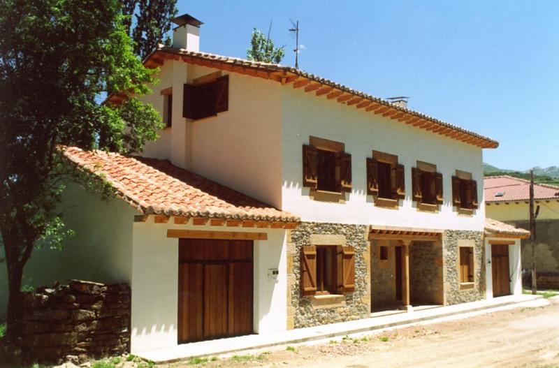 LA PARADA A y B