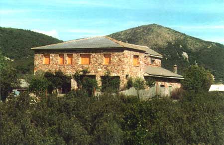 Boqueron De Estena