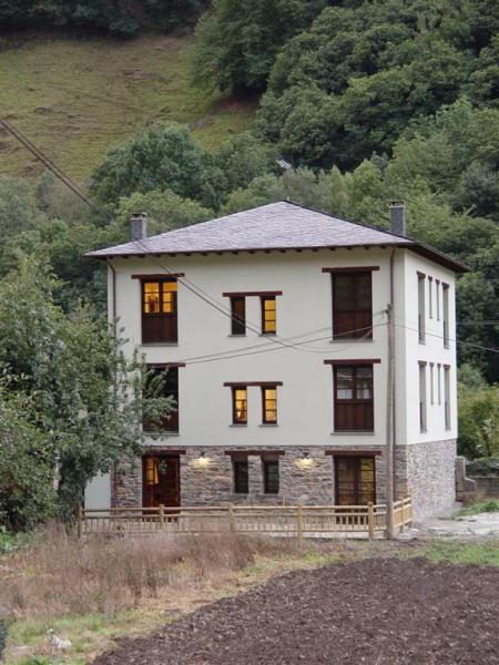 Casa Muniellos