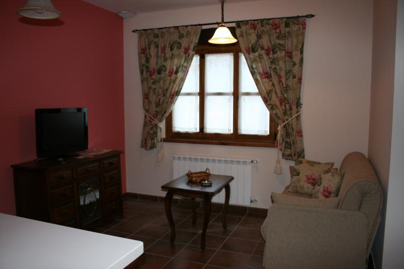 Apartamentos Rurales El Picoretu