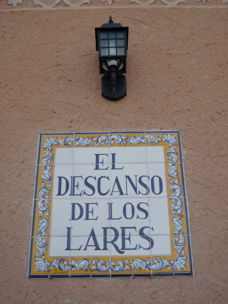 El Descanso De Los Lares