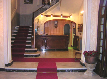 Hotel Monestir ***