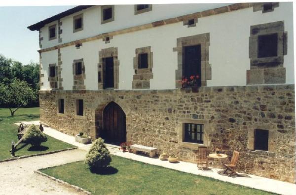 San Pantaleón de Aras