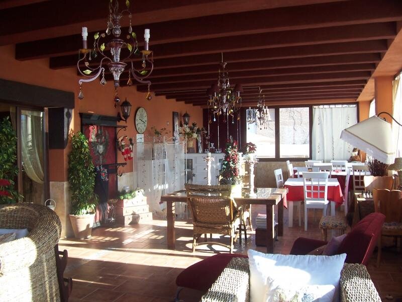 Laurel De La Reina