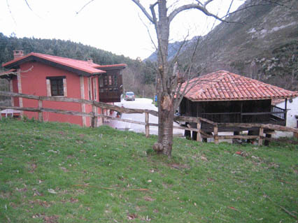 Casa De Aldea El Toral