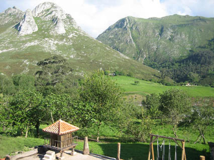 Casa De Aldea El Toral