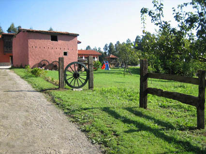 Casa De Aldea El Toral