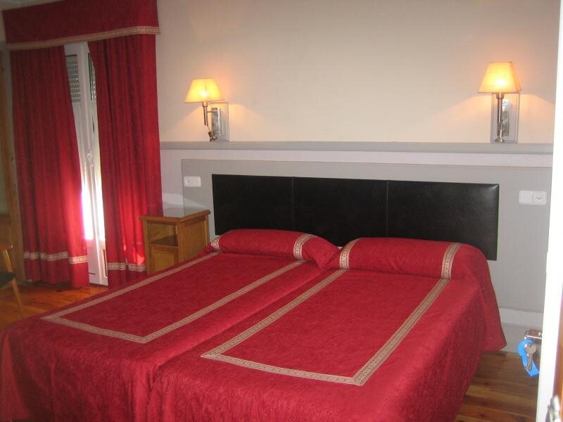 Hostal Canovas
