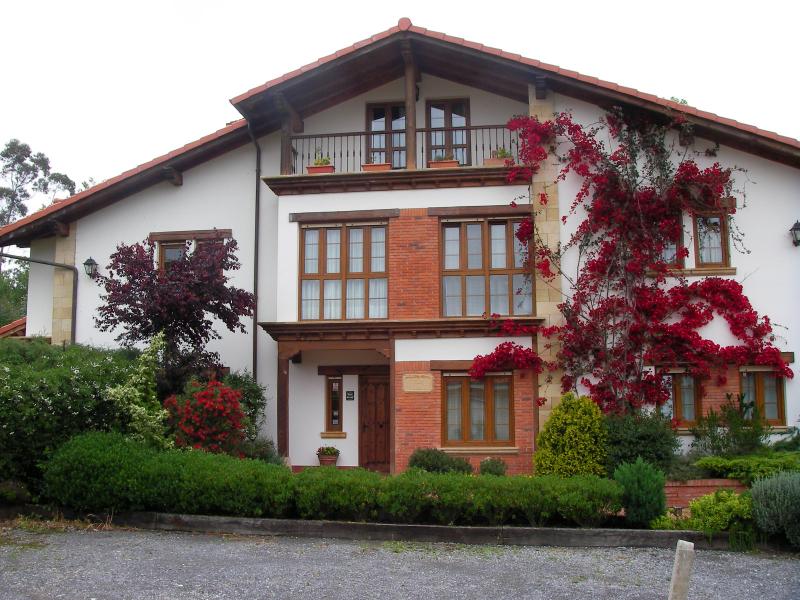 Apartamentos Dos Robles
