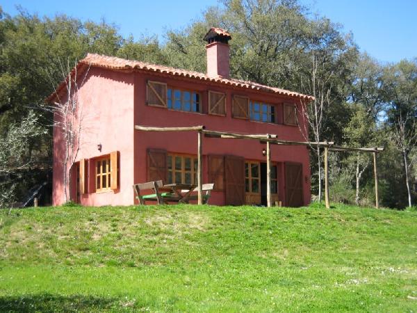 Casa Roja Huerta Montemateo