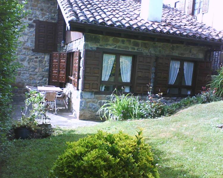 Viviendas Rurales La Hornera