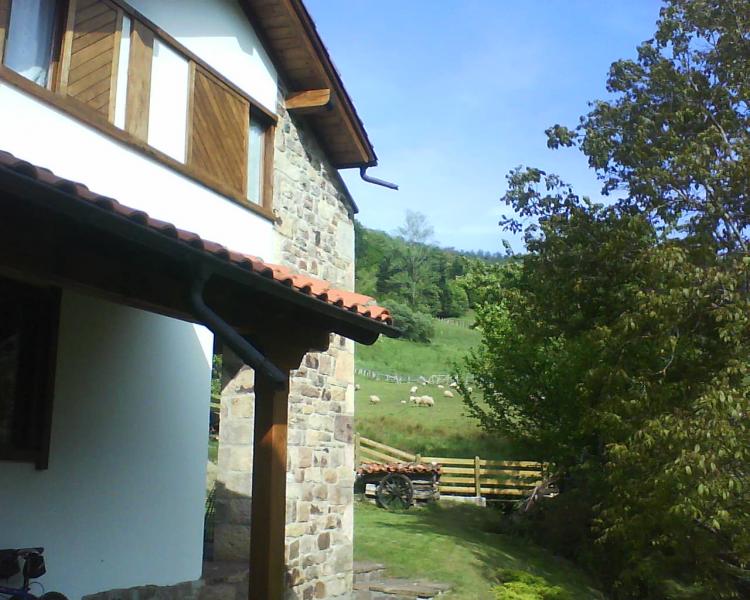 Viviendas Rurales La Hornera