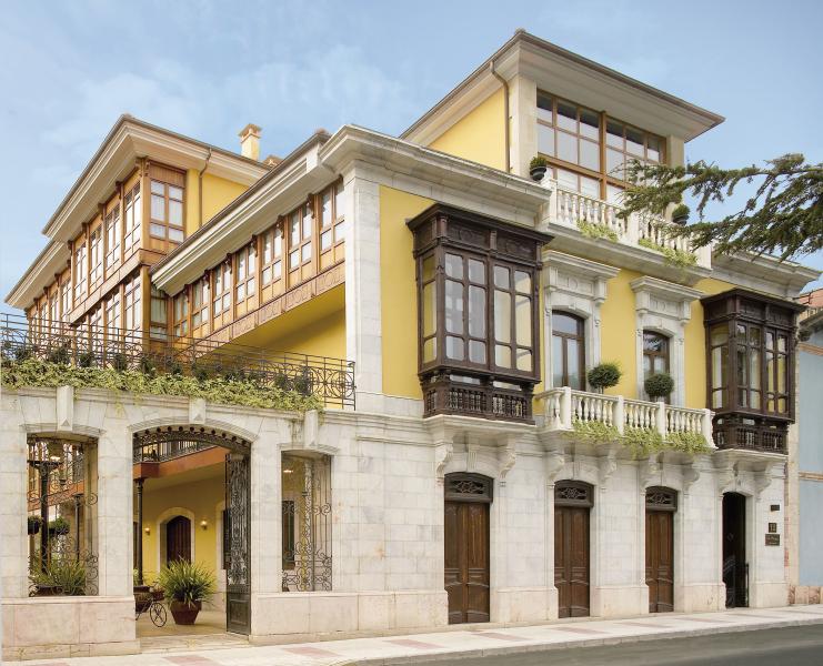 Apartamentos La Pontiga